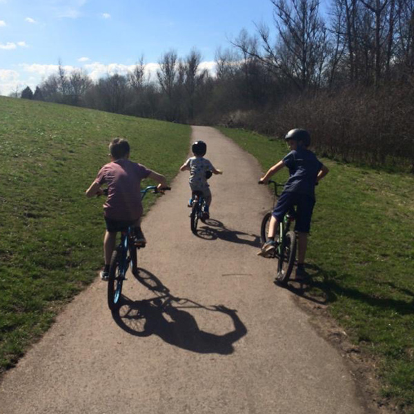 Bike riding - Keeping active with the kids - Slimming World Blog