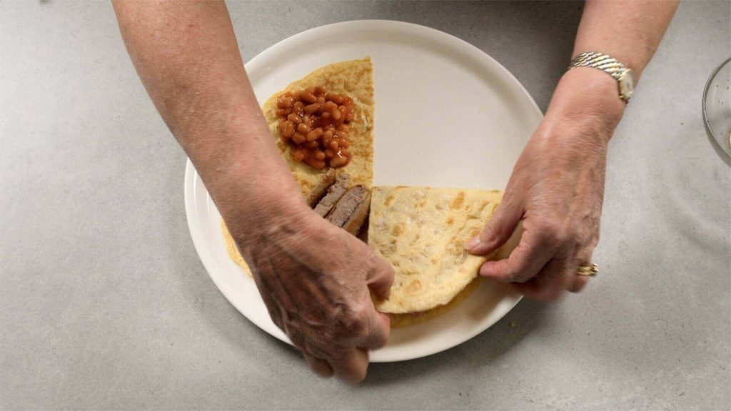 Folding omelette wrap-tortilla-style wrap-slimming world blog