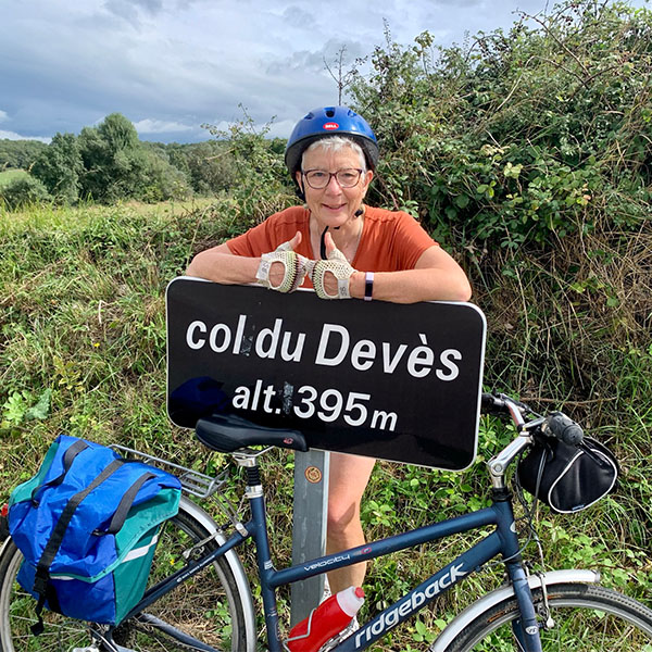 Slimming World member Sheena Bell riding her bike