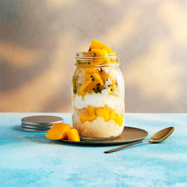 tropical overnight oats